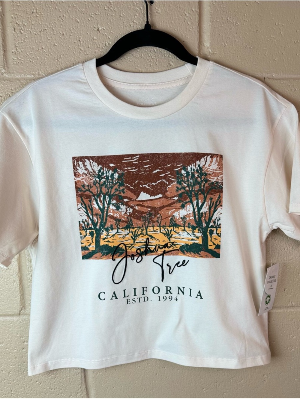 NWT Organic Collective Organic Cotton Tee Joshua Tree